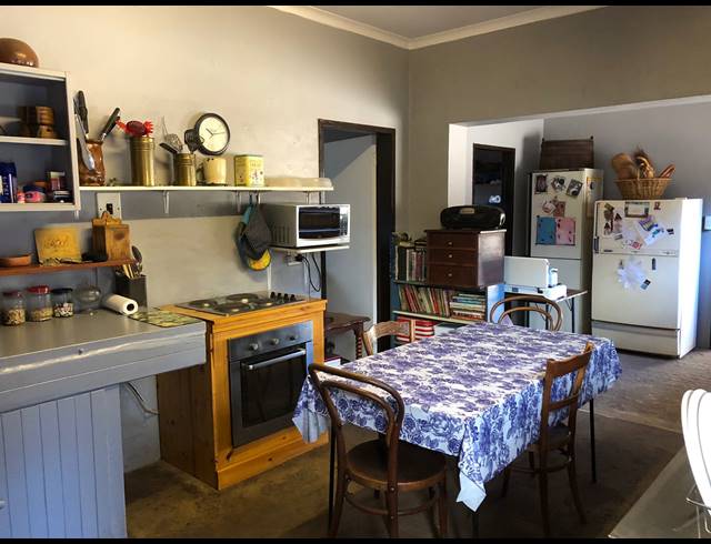 4 BEDROOM HOUSE FOR SALE IN HOUTKOP AH
